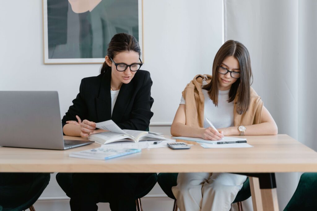 How eLearning is solving training challenges in retail